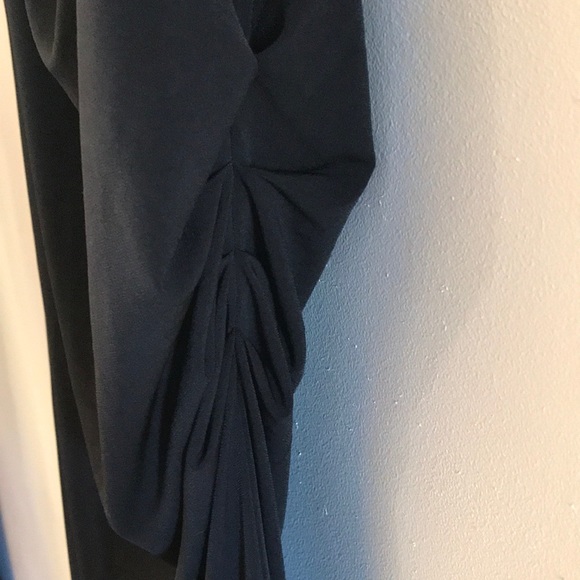 T Tahari | Black Sleeveless Cowl Neck Ruched Side Asymmetrical Hem Dress Size L - Picture 5 of 8